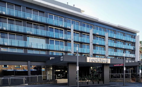 Adelaide Rockford - Accommodation Gladstone 2