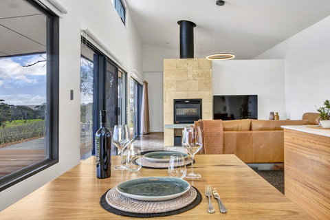 Shadow Creek McLaren Vale - Accommodation Gladstone 0