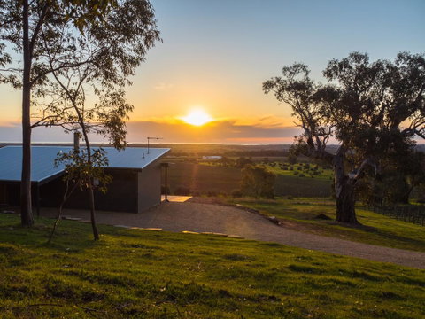 Shadow Creek McLaren Vale - Accommodation Gladstone 3