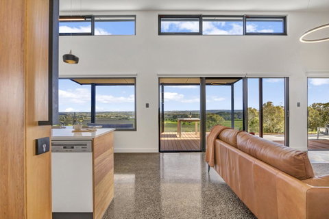 Shadow Creek McLaren Vale - Accommodation Gladstone 2
