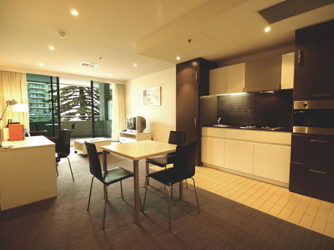 Oaks Glenelg Liberty Suites - Accommodation Gladstone 27