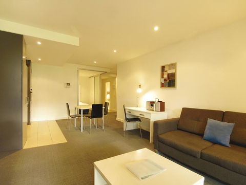 Oaks Glenelg Liberty Suites - Accommodation Gladstone 22