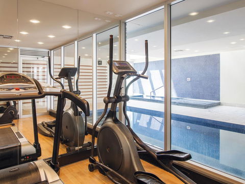 Oaks Glenelg Liberty Suites - Accommodation Gladstone 6
