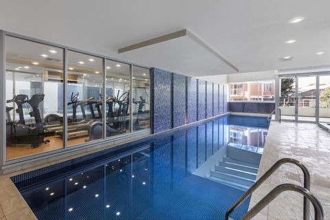 Oaks Glenelg Liberty Suites - Accommodation Gladstone 3