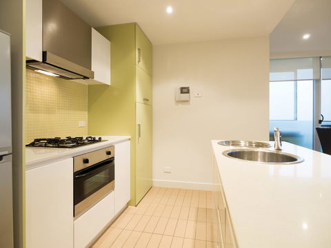 Oaks Glenelg Liberty Suites - Accommodation Gladstone 19
