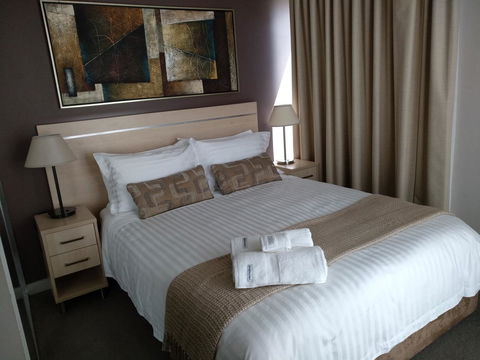 JABCA Apartments - Accommodation Gladstone 15