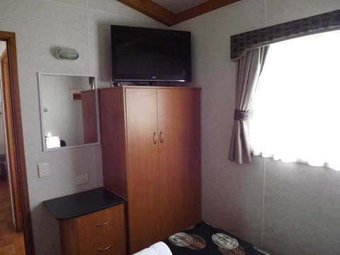Ceduna Foreshore Caravan Park - Accommodation Gladstone 16