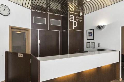 Adelaide Paringa - Accommodation Gladstone 18