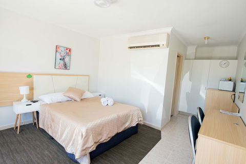 Jacksons Motor Inn - Accommodation Gladstone 20