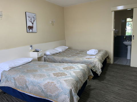 Jacksons Motor Inn - Accommodation Gladstone 39