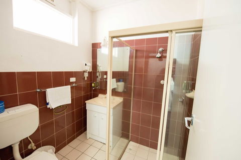 Jacksons Motor Inn - Accommodation Gladstone 16