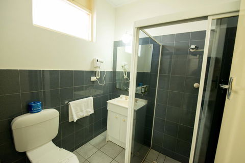 Jacksons Motor Inn - Accommodation Gladstone 27