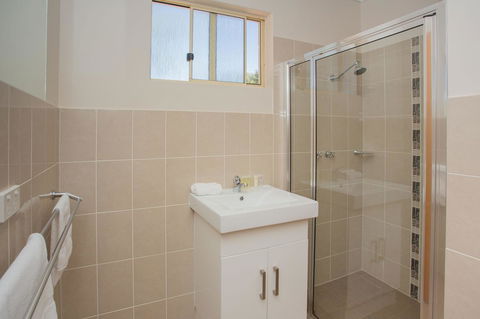 Discovery Parks - Lake Bonney - Accommodation Gladstone 9