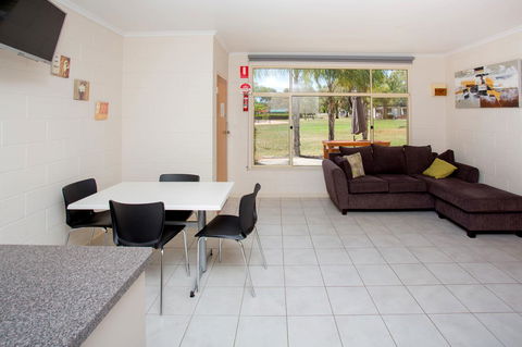 Discovery Parks - Lake Bonney - Accommodation Gladstone 10