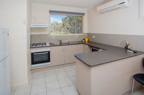 Discovery Parks - Lake Bonney - Accommodation Gladstone 14