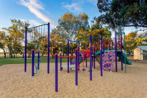 Discovery Parks - Lake Bonney - Accommodation Gladstone 31