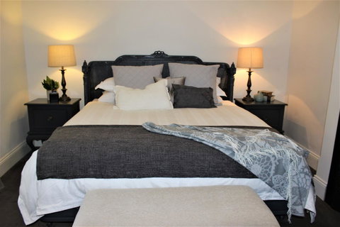 Barossa Bed & Breakfast - Accommodation Gladstone 3