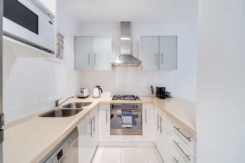 York Apartments On Grenfell - Accommodation Gladstone 3