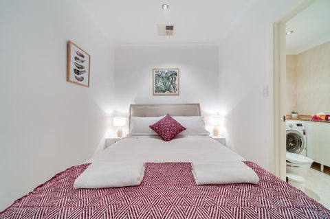 York Apartments On Grenfell - Accommodation Gladstone 10