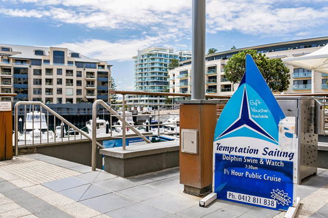 Heart Of Glenelg BnB - Accommodation Gladstone 20