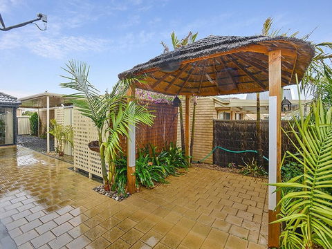 Lakeside - Encounter Bay - Accommodation Gladstone 17