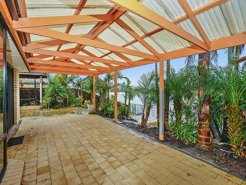 Lakeside - Encounter Bay - Accommodation Gladstone 18