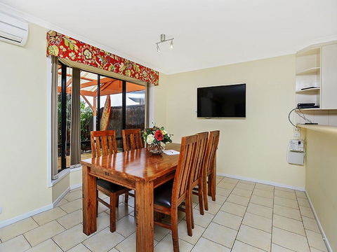 Lakeside - Encounter Bay - Accommodation Gladstone 6