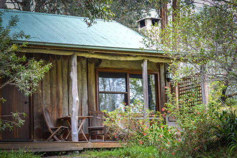 Ghost Hill Road Retreat - Accommodation Gladstone 9