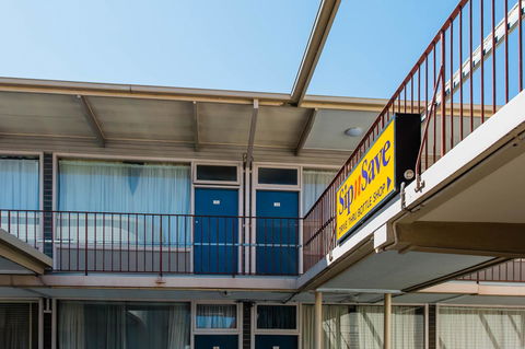 Bay Motel Hotel - Accommodation Gladstone 8