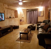 Underground Gem - Accommodation Gladstone
