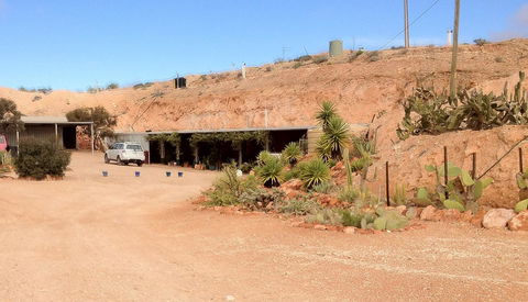 Underground Gem - Accommodation Gladstone 26