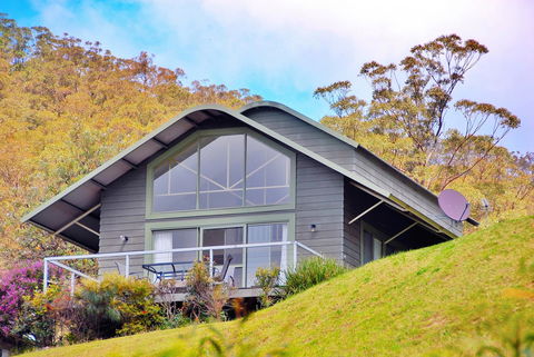 SkyView Villa - Accommodation Gladstone 1