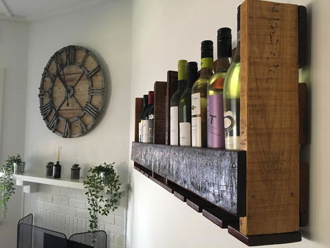 Two Cow Cottage Bed & Breakfast - Accommodation Gladstone 5