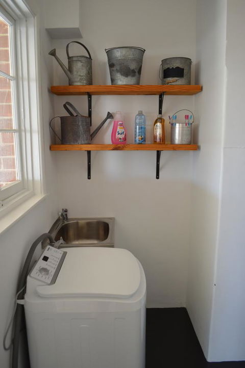 Two Cow Cottage Bed & Breakfast - Accommodation Gladstone 30