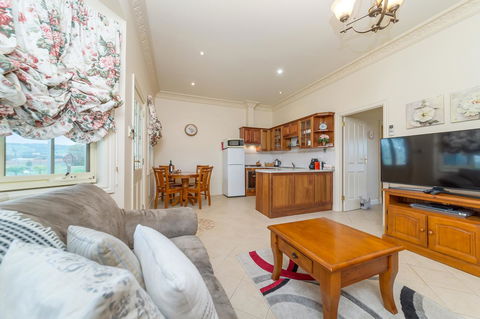Barossa Vineyard Cottages - Accommodation Gladstone 16