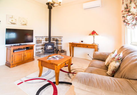 Barossa Vineyard Cottages - Accommodation Gladstone 34