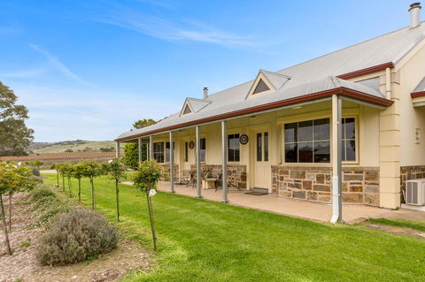 Barossa Vineyard Cottages - Accommodation Gladstone 20