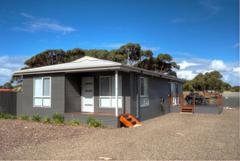 Home On Torrens - Accommodation Gladstone 22
