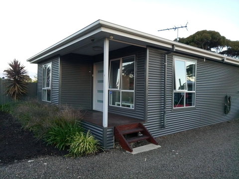 Home On Torrens - Accommodation Gladstone 5