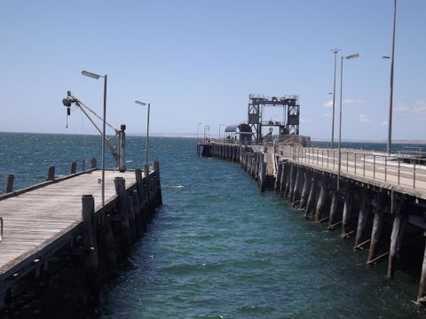 Home On Torrens - Accommodation Gladstone 13