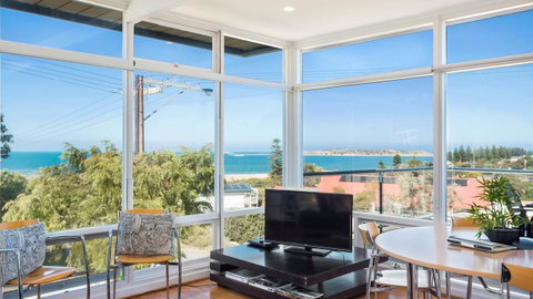 Victor Apartments - Accommodation Gladstone 12