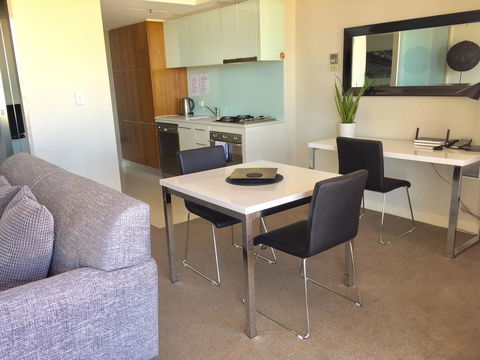 Adelaide DressCircle Apartments - North Terrace - Accommodation Gladstone 15