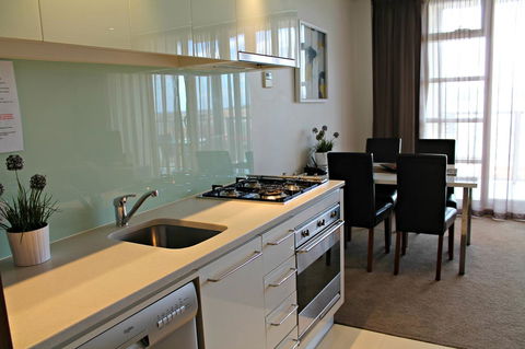 Adelaide DressCircle Apartments - North Terrace - Accommodation Gladstone 28