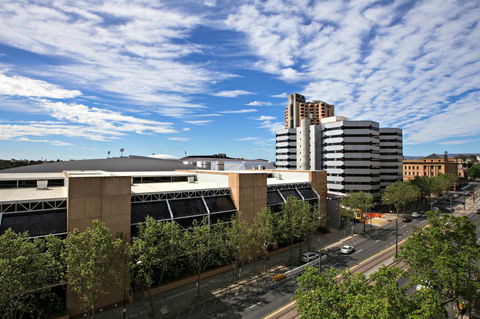 Adelaide DressCircle Apartments - North Terrace - Accommodation Gladstone 35