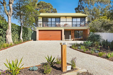 Port Of Call - Port Willunga - C21 SouthCoast Holidays - Accommodation Gladstone 1