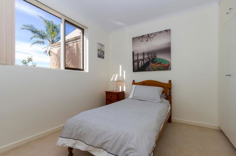 Adelaide Style Accommodation-Close To City-North Adelaide-3 Bdrm- FREE Parking - Accommodation Gladstone 19