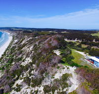 A Dune Escape - Accommodation Gladstone
