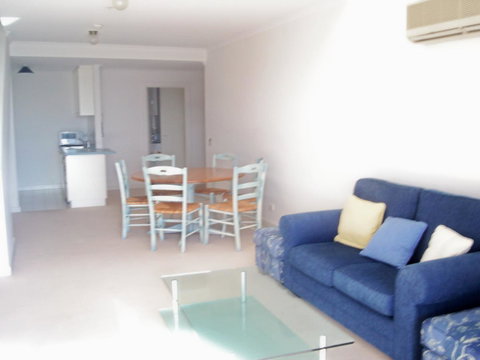 Lights Landing Apartments - Accommodation Gladstone 19