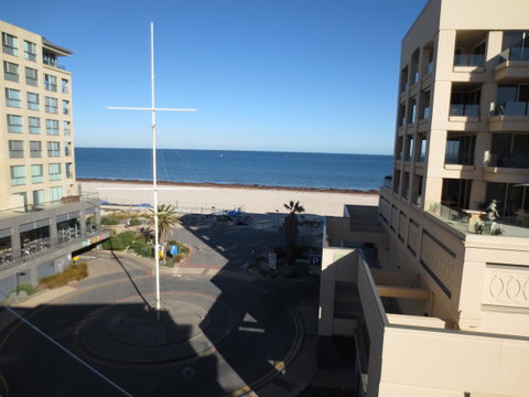 Lights Landing Apartments - Accommodation Gladstone 15