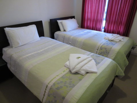 Lights Landing Apartments - Accommodation Gladstone 20